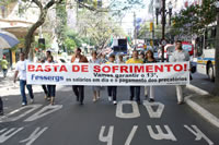 Imagem da notícia: FESSERGS mobiliza mais de mil servidores pelo 13º em dia!